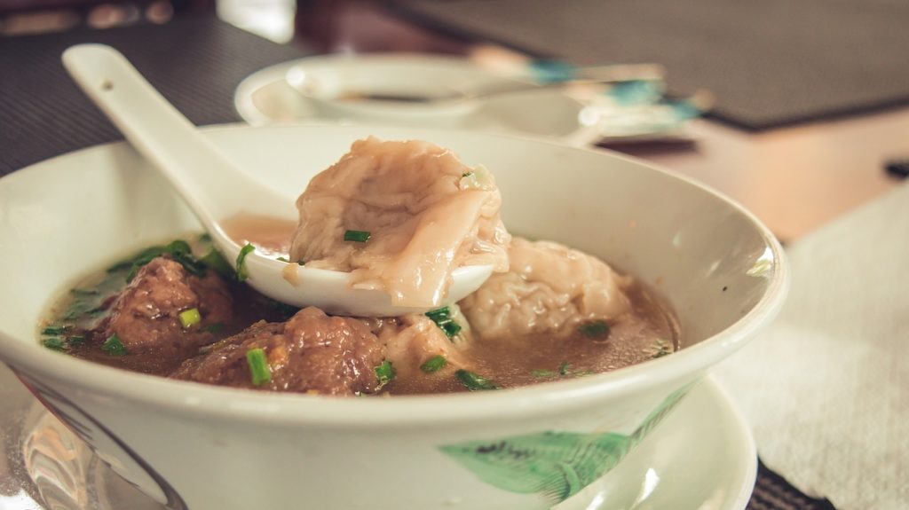 Chicken And Siomai Soup ~ Relax Lang Mom