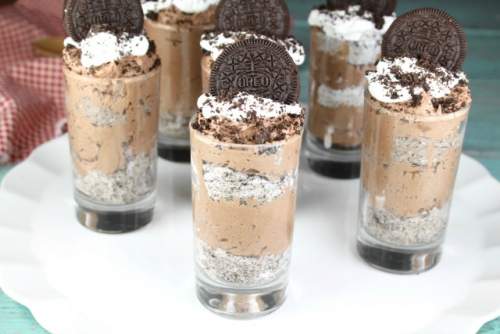 21 Refrigerator and Icebox Cakes To Make This Summer 5