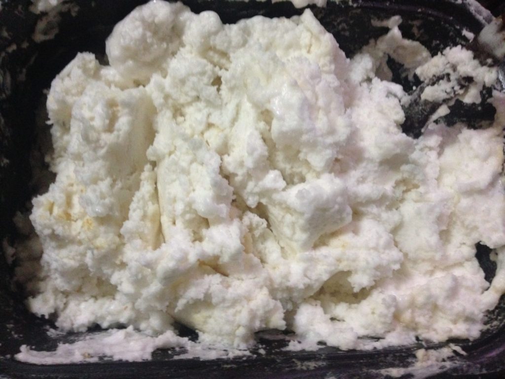 How To Make Homemade Liquid Castile Soap Using Coconut Oil in Manila 4