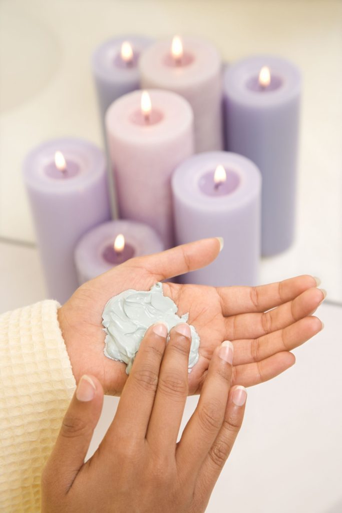 A Moms Guide to Relaxation and Being Present at Home (No Budget Required) 1