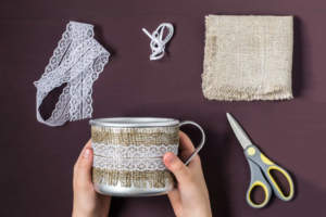 DIY Christmas Decorations: Handmade Aluminum Mugs Decor 5