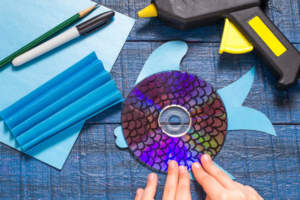 Homeschool Art Project: CD Fish Art 7