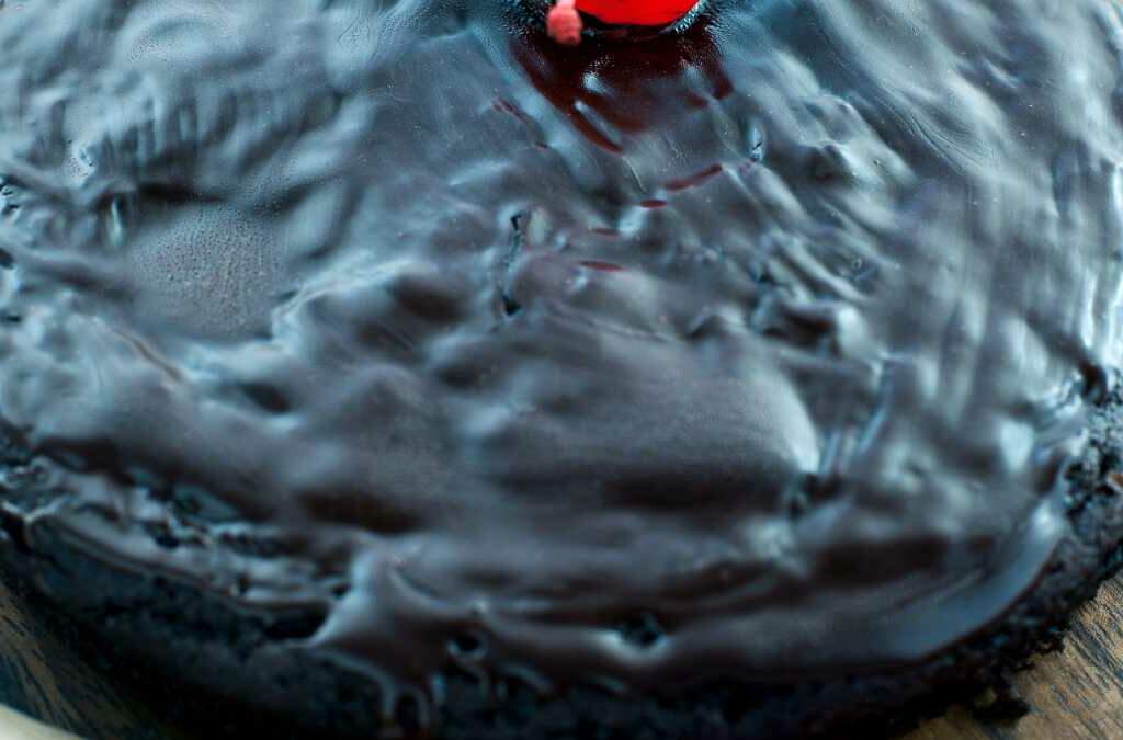 Moist Cake -A Simple Ingredient Cake With No Eggs, No Milk, No Butter! 1 Moist Cake -A Simple Ingredient Cake With No Eggs, No Milk, No Butter! 1