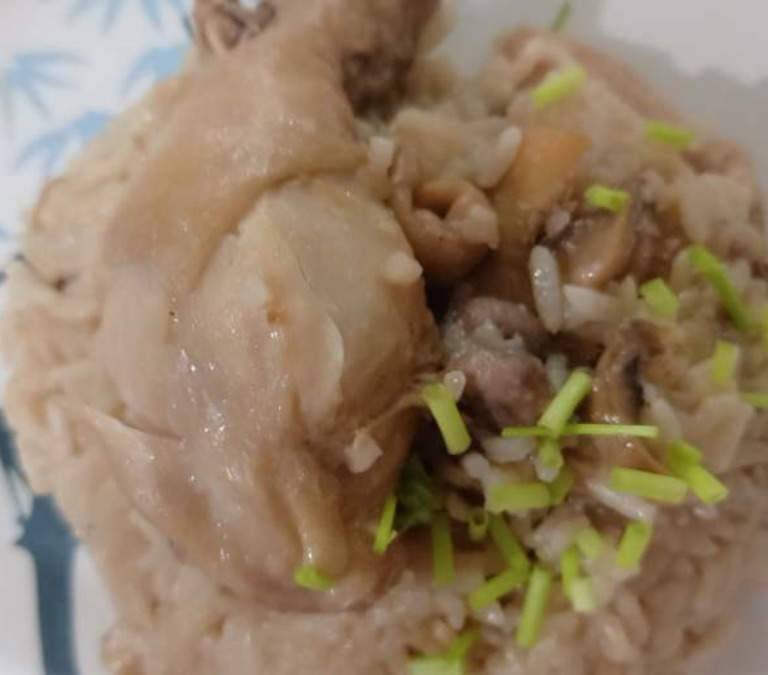 Claypot Chicken Rice