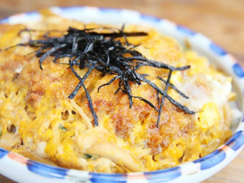 Air Fryer Pork Katsudon: A Quick, Easy, and Delicious Meal for Busy Moms 3 Air Fryer Pork Katsudon