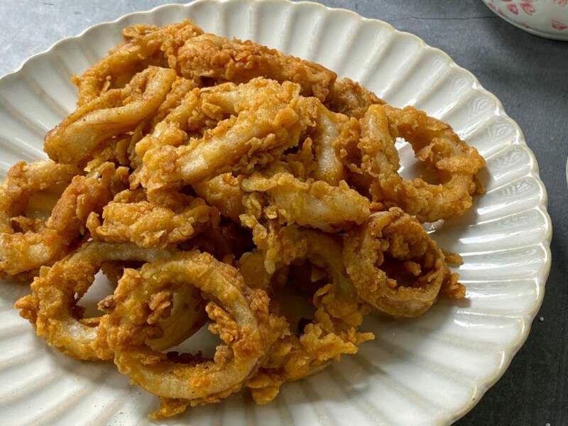Calamares Made Simple: Guide to Crispy Fried Squid Bliss 3 Calamares