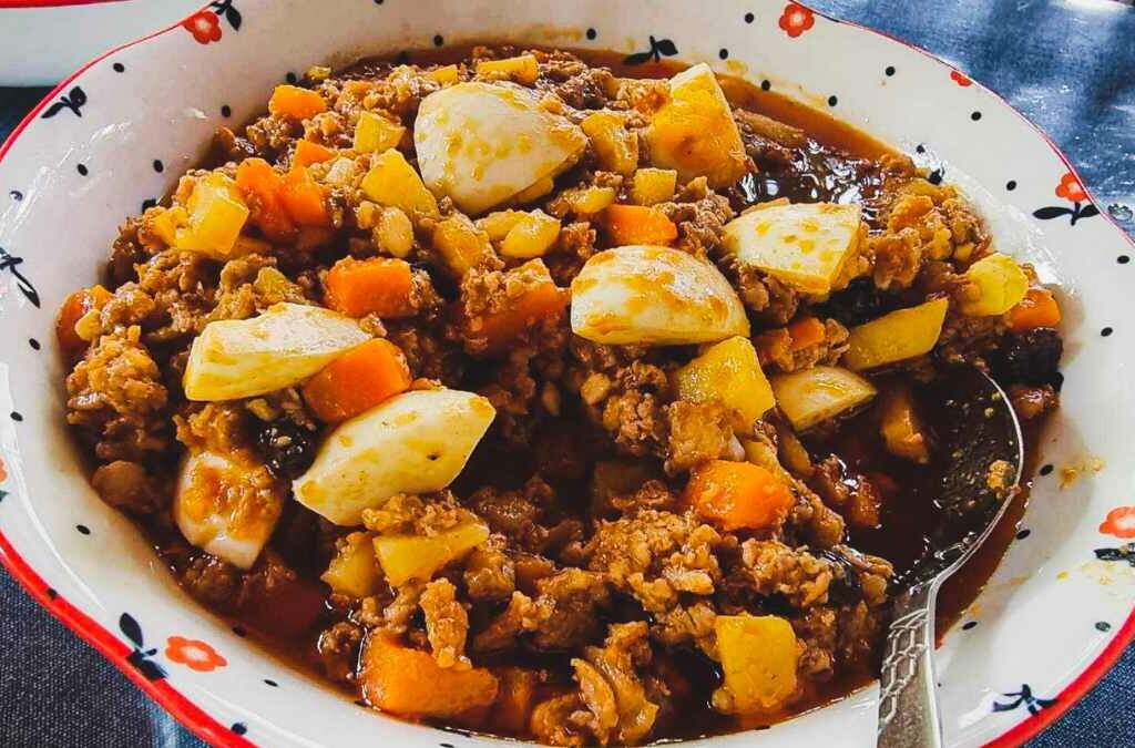 Perfecting Classic Pork Giniling Recipe: Tips for Cooking This Ground Pork Filipino Stew 1 Perfecting Classic Pork Giniling Recipe: Tips for Cooking This Ground Pork Filipino Stew 1