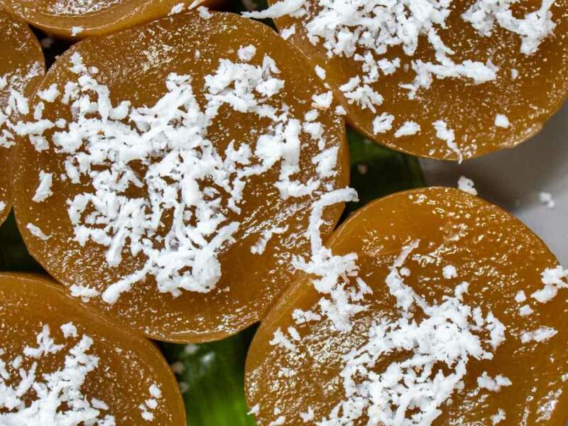 Puto Kutsinta with Yema Dip: Warm Filipino Rice Cakes Perfect for Snacks 3 Puto Kutsinta with Yema Dip Recipe