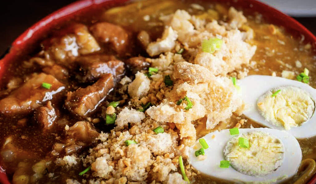 The Perfect Duo of Pancit Lomi and Beef Pares =Beef Pares Lomi 4 The Perfect Duo of Pancit Lomi and Beef Pares =Beef Pares Lomi 4