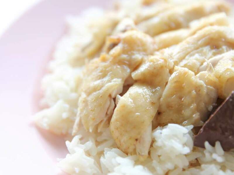 No-Fail Hainanese Chicken Rice: A Moist and Flavorful Recipe You Can't Mess Up 4 Hainanese Chicken Rice Recipe
