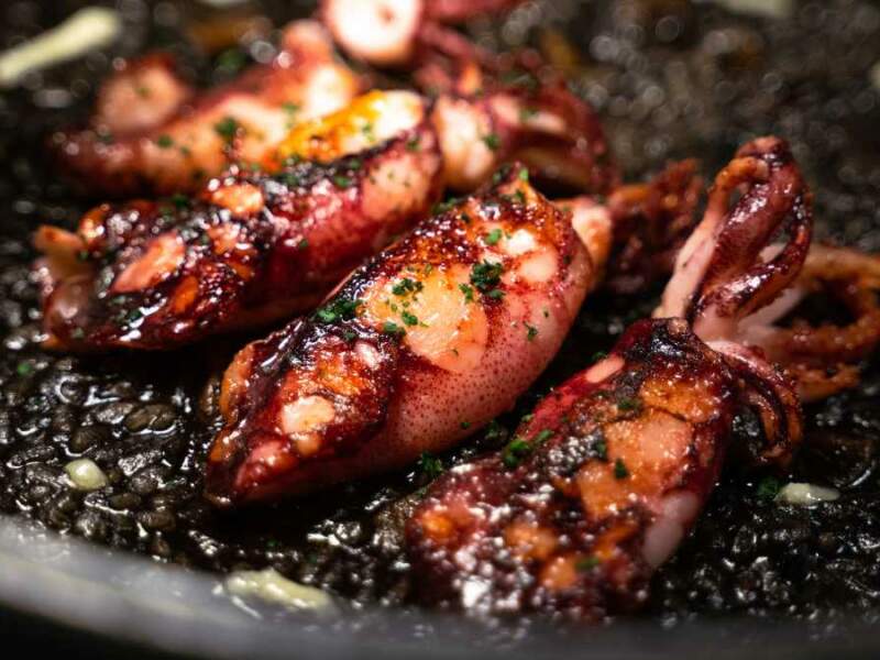 Easy Paella Negra - An Improvised Squid Ink Rice Dish for Special Weekends 4 Easy Paella Negra - Squid Ink Rice Dish
