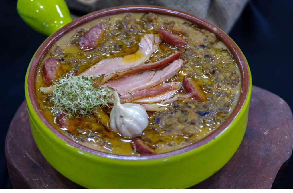 Cozy Up With This Quick Spicy Chorizo Munggo 6 Cozy Up With This Quick Spicy Chorizo Munggo 6
