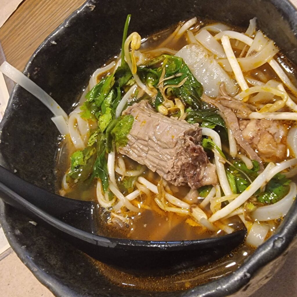Hidden Gem Alert! Năm Năm Tiêm Pho 20 in New Manila 1 Hidden Gem Alert! Năm Năm Tiêm Pho 20 in New Manila 1