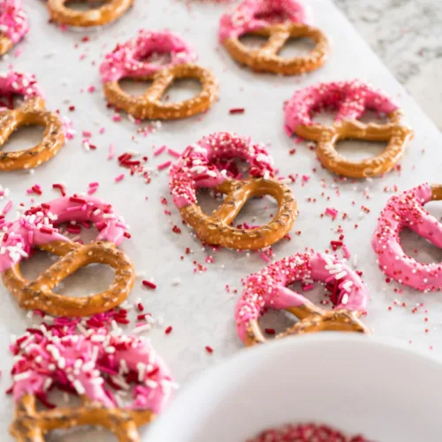 Valentine’s Chocolate-Covered Pretzels 4 Valentine’s Chocolate-Covered Pretzels 4