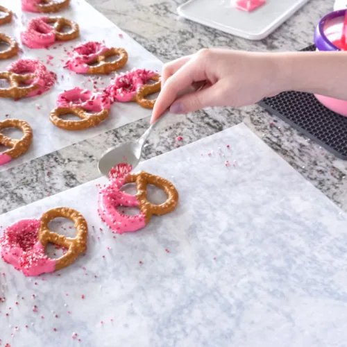Valentine’s Chocolate-Covered Pretzels 3 Valentine’s Chocolate-Covered Pretzels 3